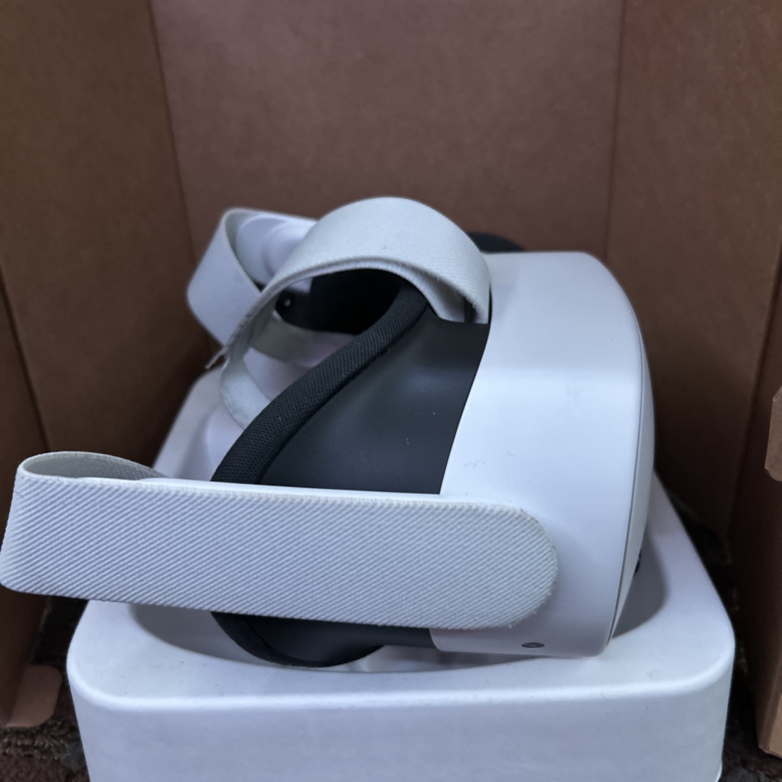 Meta Quest 3S Virtual Reality Headset 128GB White Used