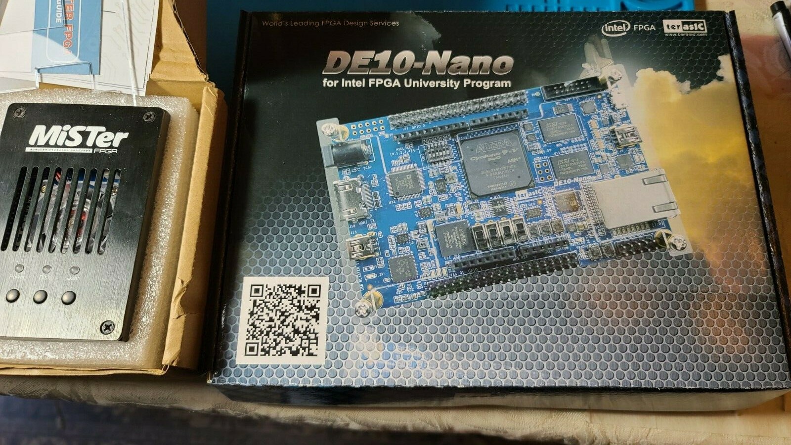 MiSTer FPGA Terasic DE10 Nano + Case + 128MB + USB HUB + IO + 64GB SD preloaded!