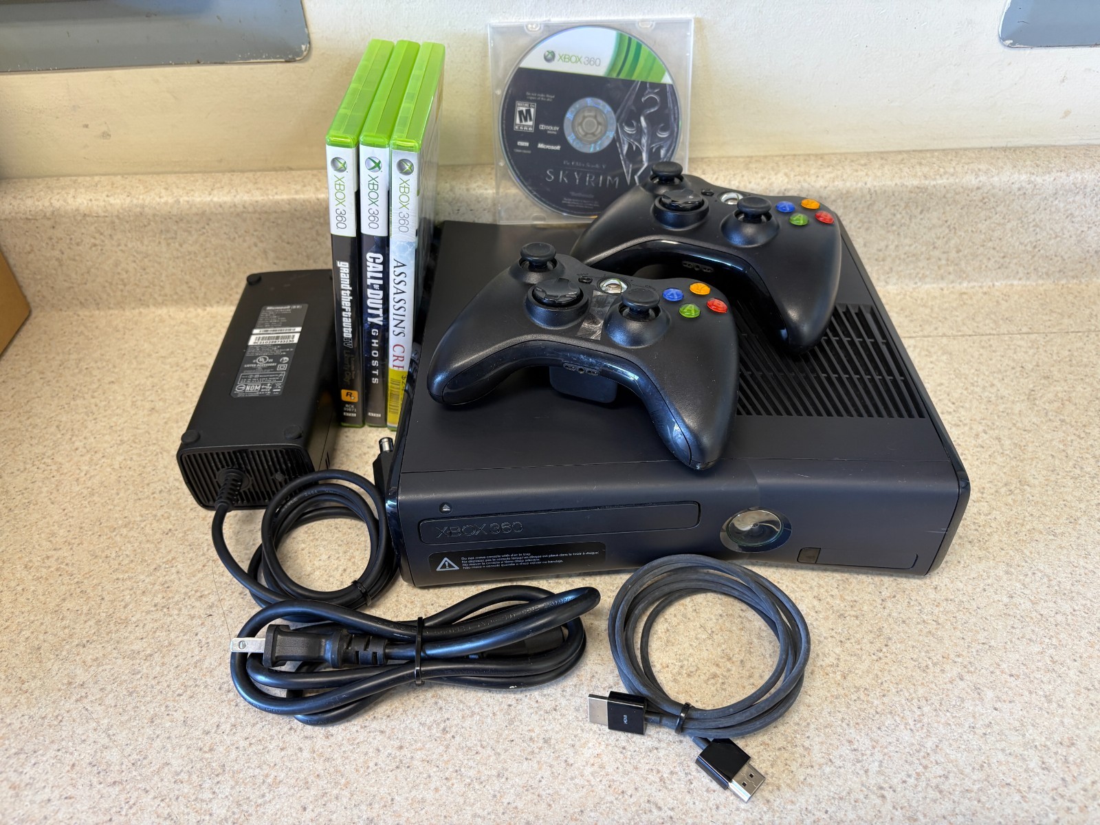 Microsoft Xbox 360S 250GB Black Console w/ 2 Controllers & 4 Games