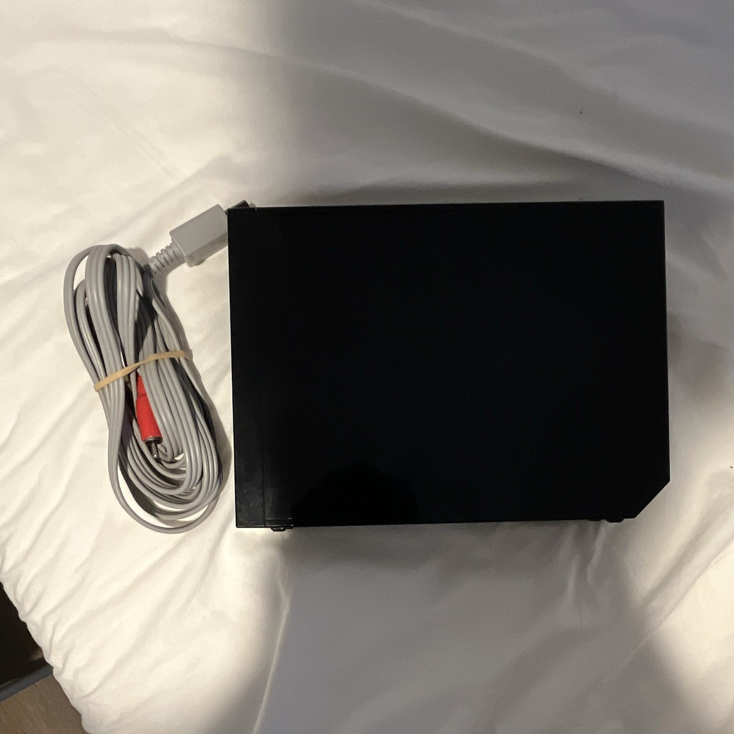 Nintendo Wii Black Console RVL-001 NTSC-U/C Wi-Fi 480p w/ AV Composite Cable