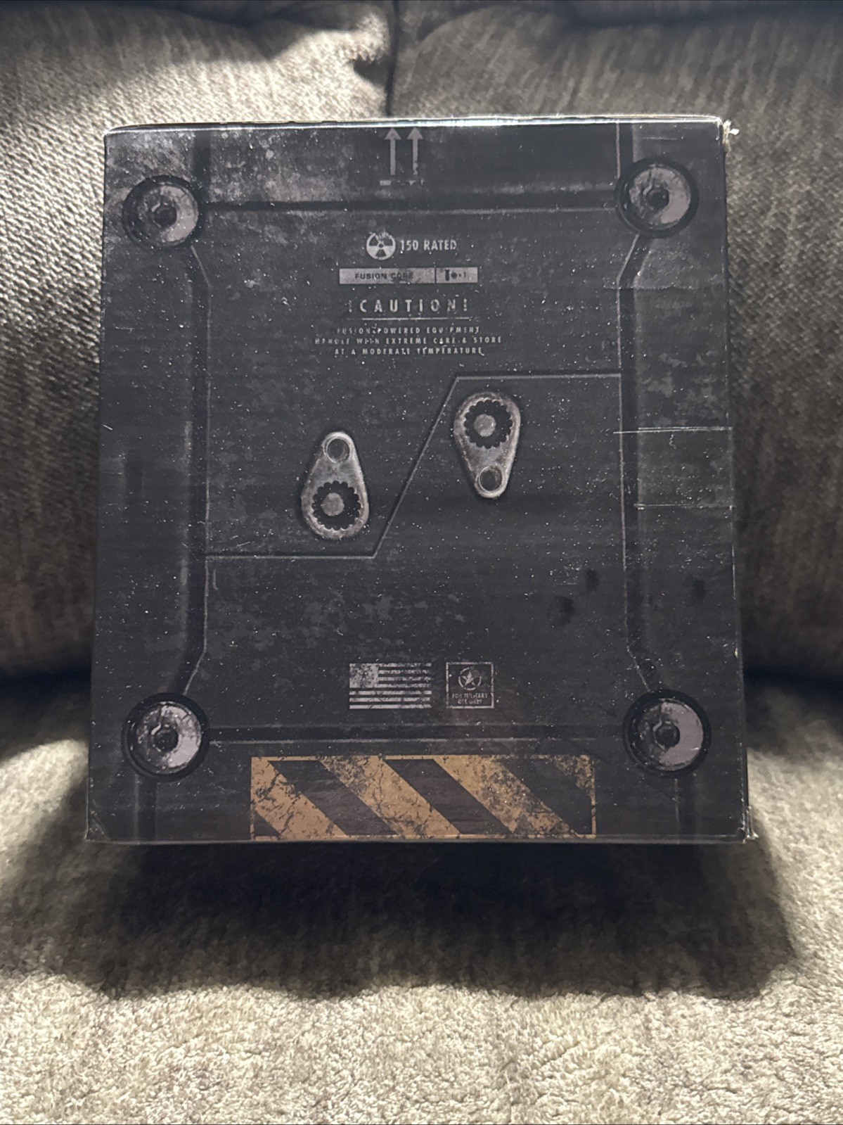 Very Rare Official Fallout Fusion Core Replica Chronicle Collectibles New Sealed