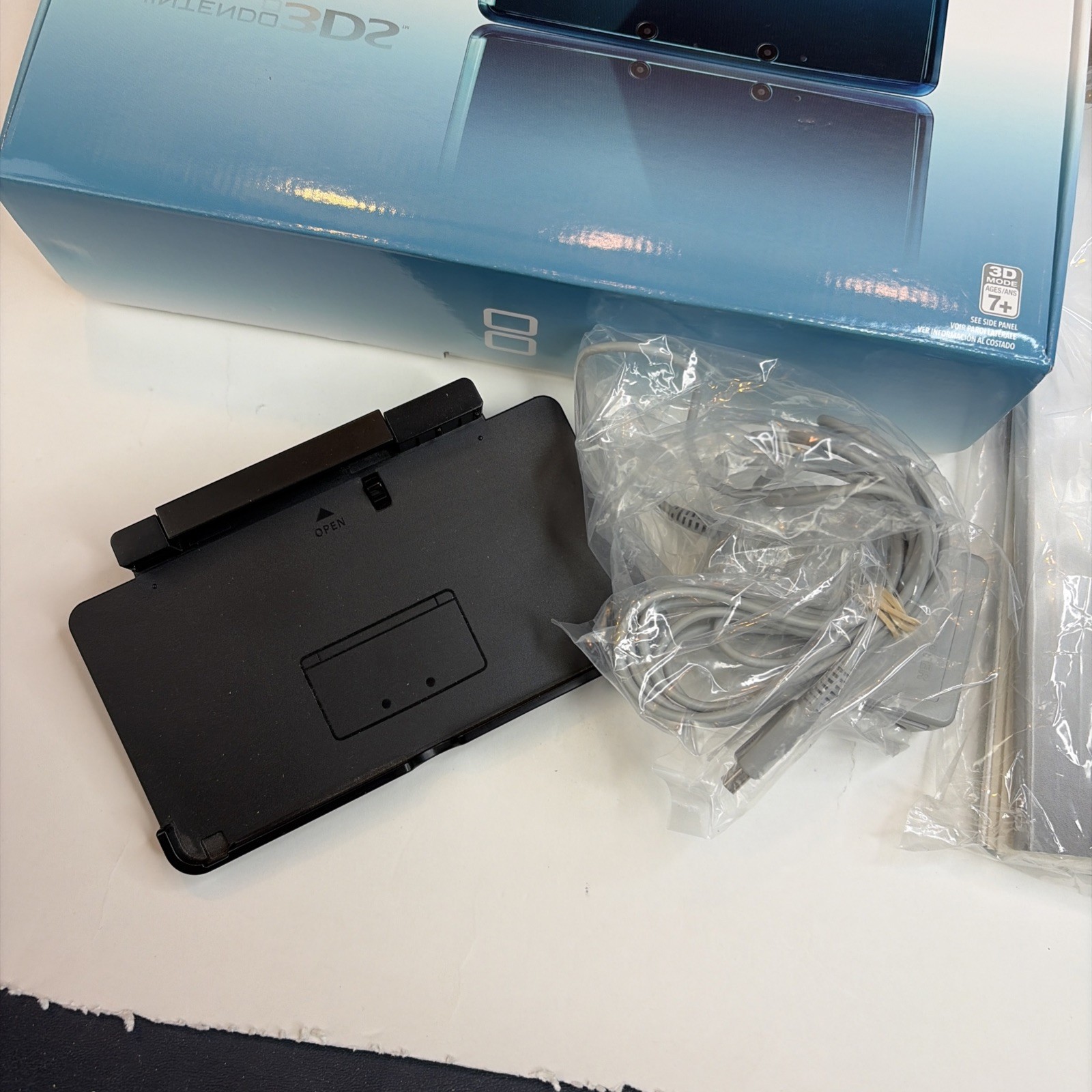 Nintendo 3DS Handheld System (CIB) – Aqua Blue US Model Complete In Box CIB