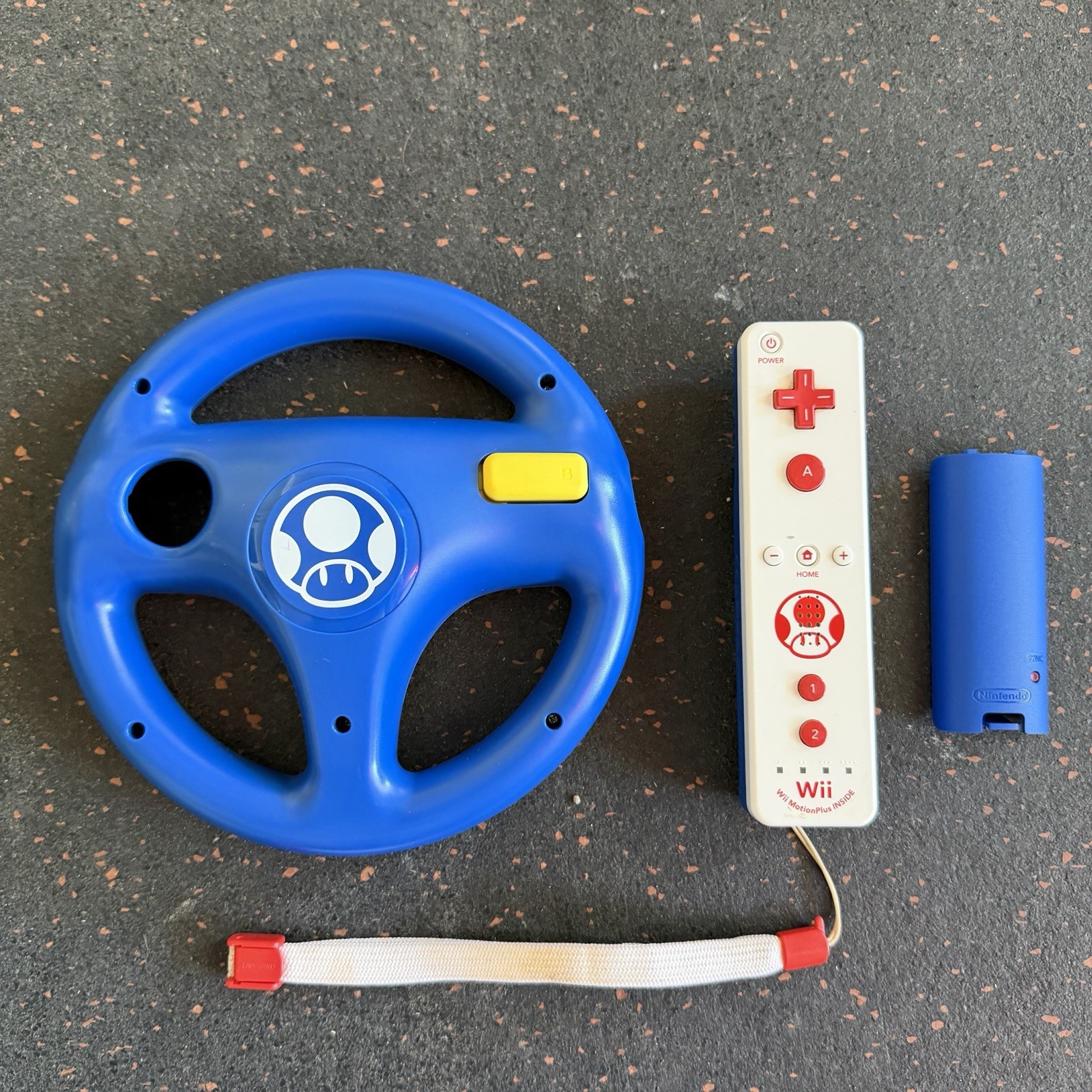 Toad Wii Remote And Wheel, RVL-036 With Motion Plus
