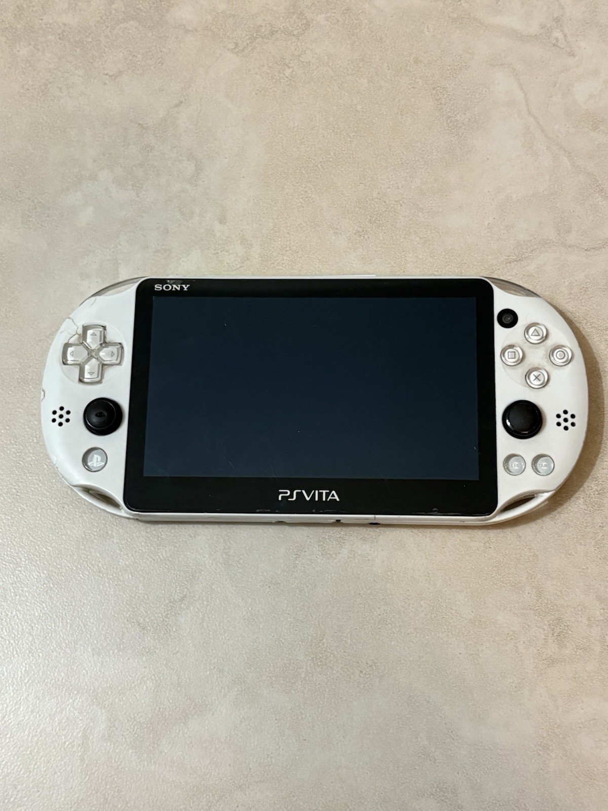 PS Vita PCH-2000 Slim White Read Description